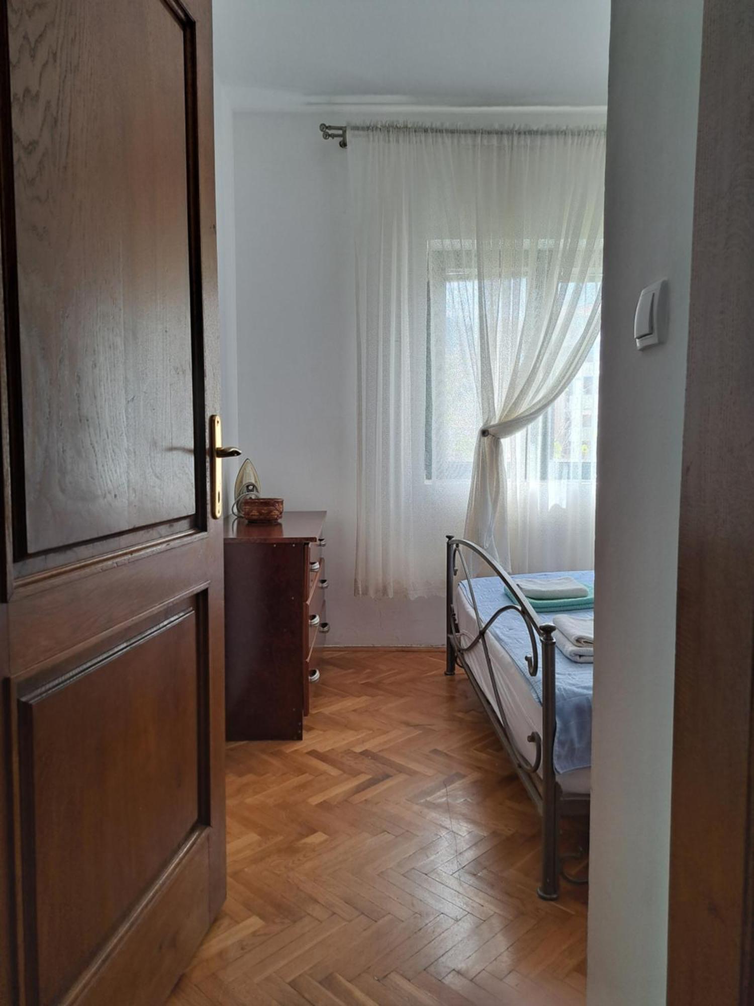Djukanovic Apartments Будва Стая снимка